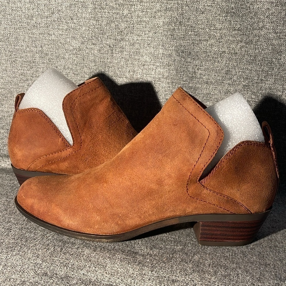 Lucky Brand Bollo Bootie. - Picture 5 of 12